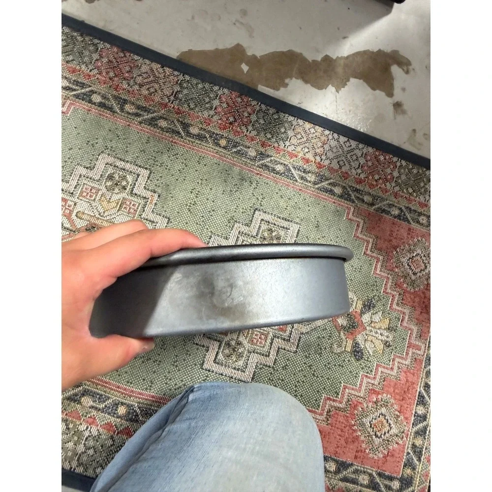 Round Non-Stick Cake Pan 8.5 Inch Dark Gray Metal Baking Tin Deep Dish